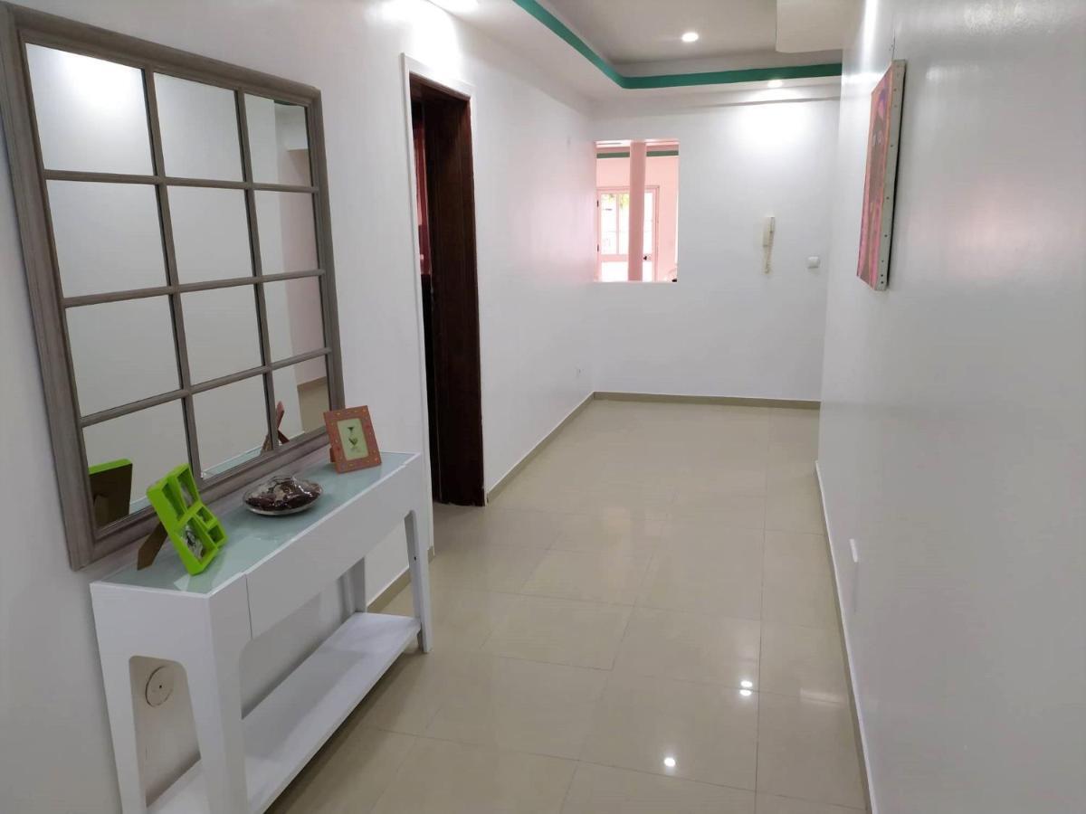 Casa Cabral : Big Apartment Next To The Beach Tarrafal  Luaran gambar