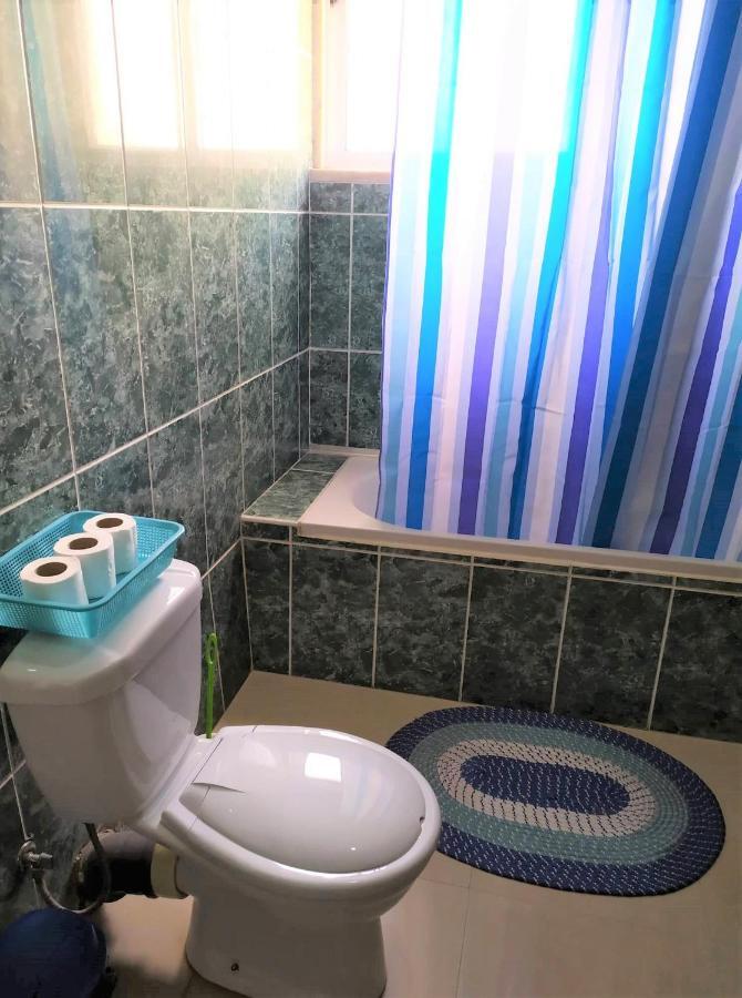 Casa Cabral : Big Apartment Next To The Beach Tarrafal  Luaran gambar